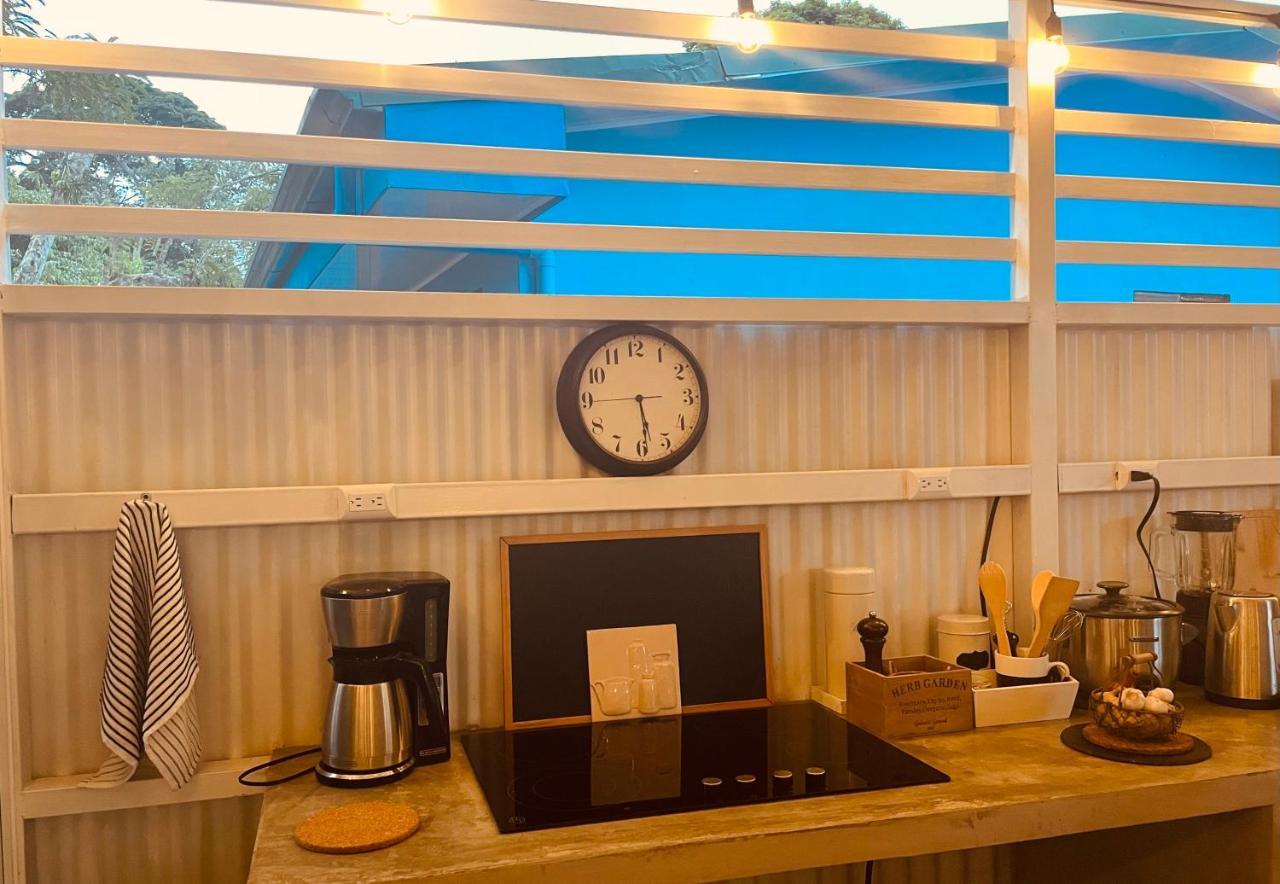 Casa Luce Bed & Breakfast Puerto Viejo de Talamanca Екстериор снимка