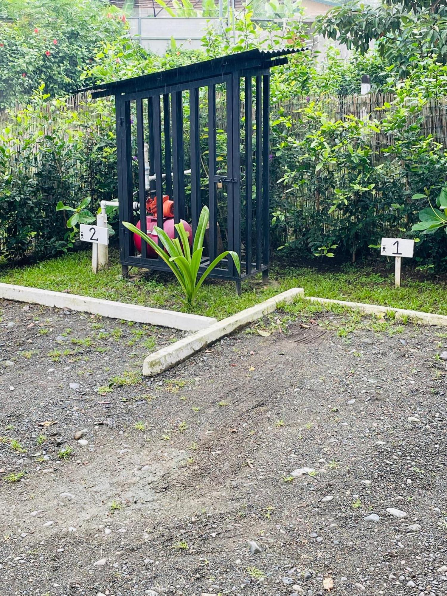 Casa Luce Bed & Breakfast Puerto Viejo de Talamanca Екстериор снимка