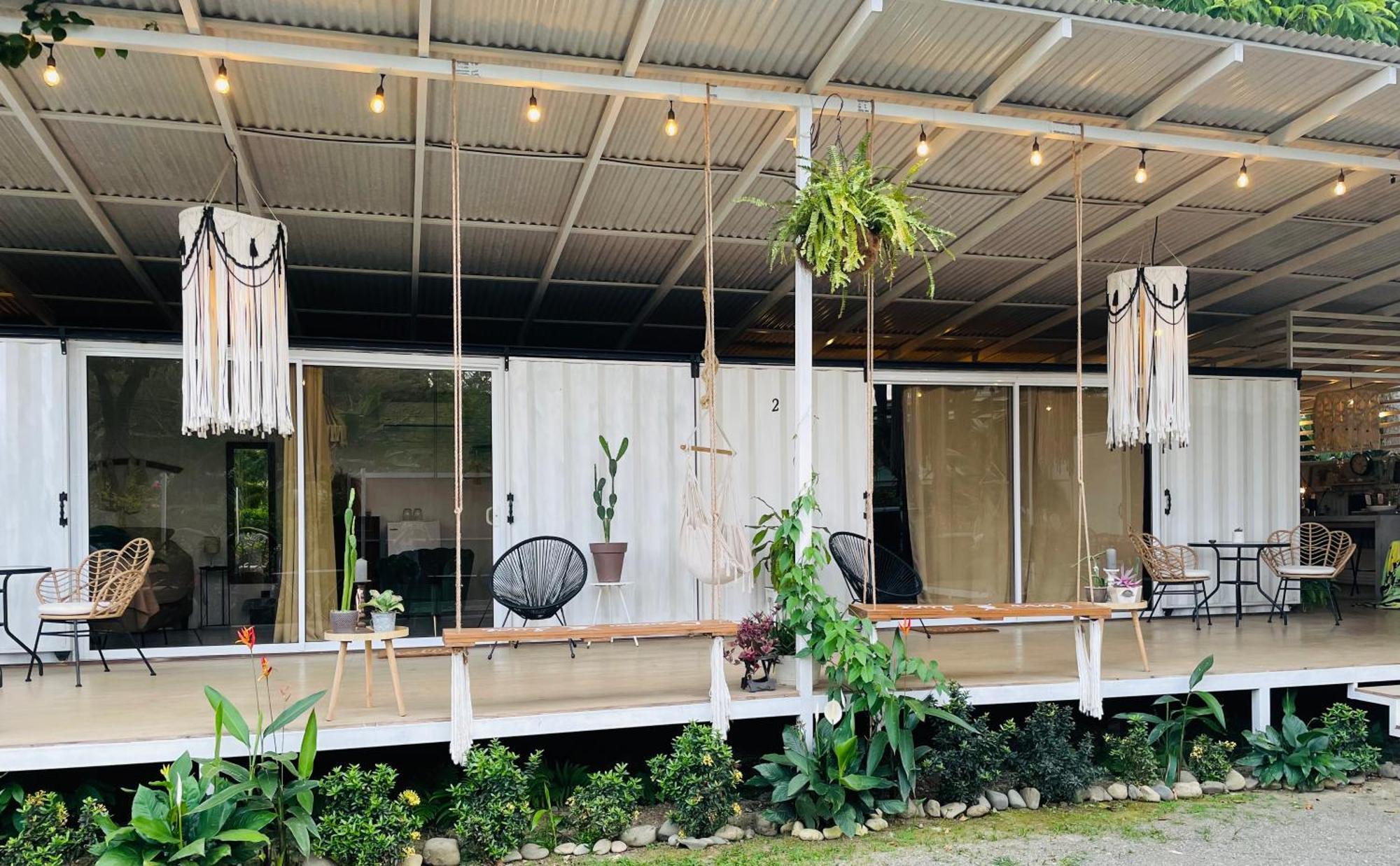 Casa Luce Bed & Breakfast Puerto Viejo de Talamanca Екстериор снимка