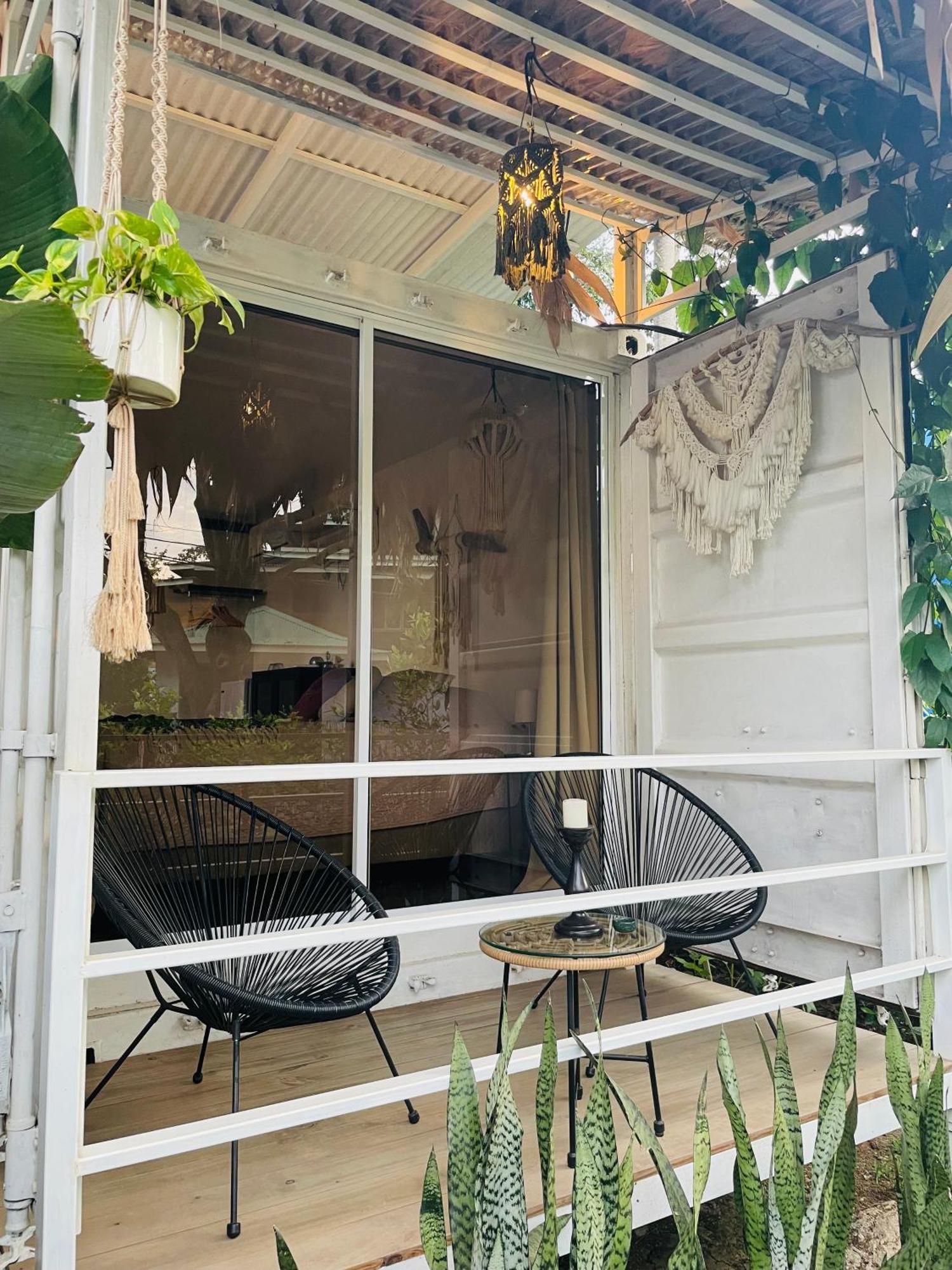 Casa Luce Bed & Breakfast Puerto Viejo de Talamanca Екстериор снимка